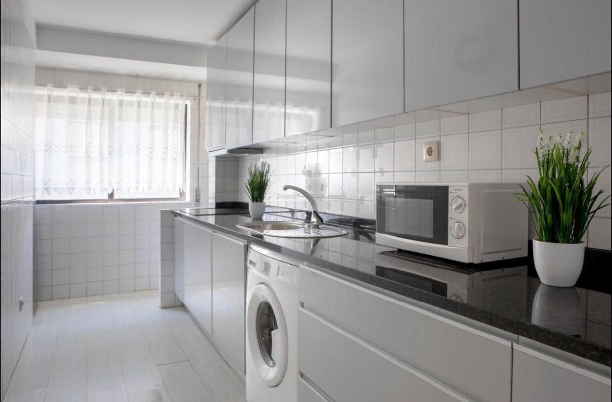 Belas Artes Apartment By Lovelystay Porto Ngoại thất bức ảnh